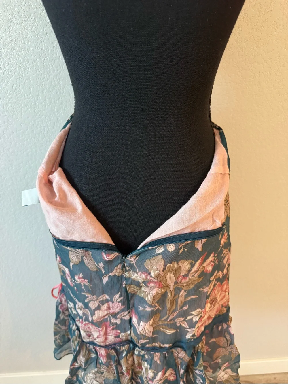 Anthropologie Odille 100% Silk Floral Ruffle Mini Skirt Blue Pink Size 10